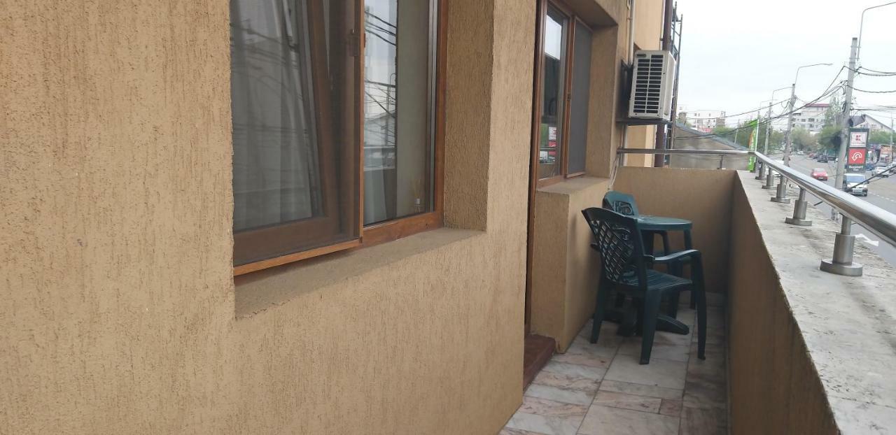La Casa Nord Ξενοδοχείο Βουκουρέστι Εξωτερικό φωτογραφία